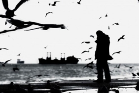 Ayrılık kime daha zor gelir?